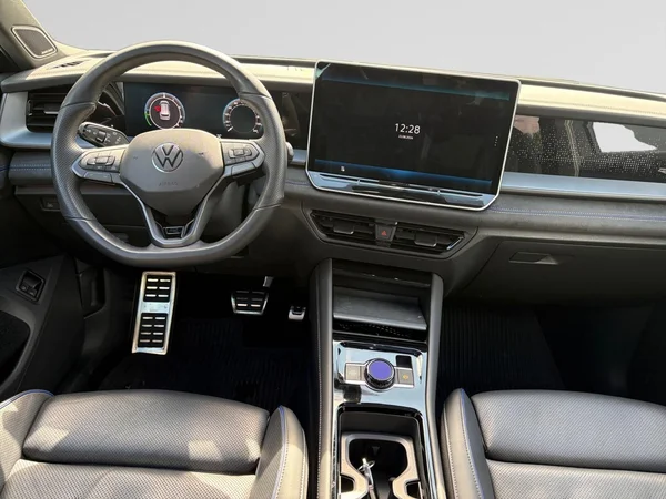VOLKSWAGEN Tayron eHybrid (PHEV) (2025) — foto 11 van 13