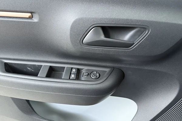 Citroen E-C3 Aircross (2025) — foto 7 van 16