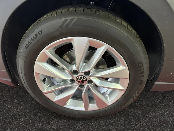 VOLKSWAGEN Taigo (2026) — foto 5 van 13