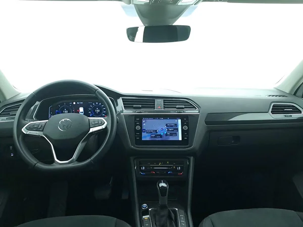 Volkswagen Tiguan (2022) — foto 5 van 20