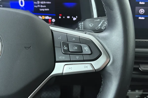 Volkswagen Taigo (2025) — foto 6 van 17
