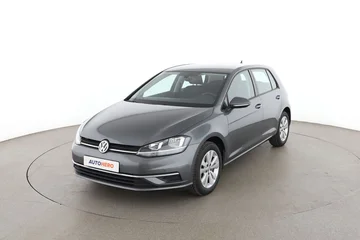 Volkswagen Golf 5366114c-4204-4cf0-896f-d97a7a17daf2