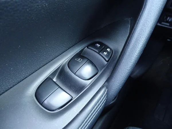 Nissan X-Trail (2020) — foto 17 van 29