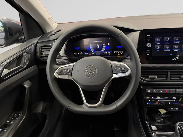 VOLKSWAGEN T-Cross (2026) — foto 17 van 24