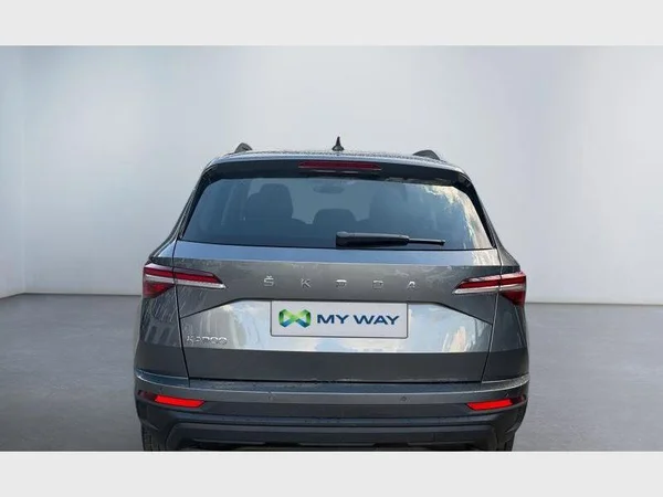 Skoda Karoq (2023) — foto 22 van 25