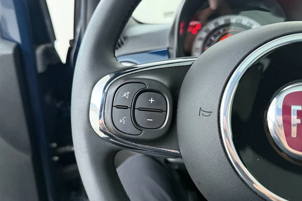 Fiat 500 (2022) — foto 5 van 16