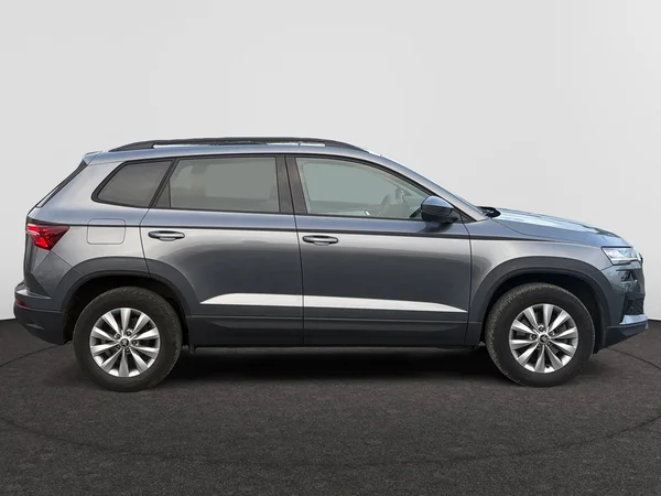 SKODA Karoq (2025) — foto 16 van 23