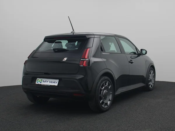 RENAULT e-R5 E-Tech (2025) — foto 8 van 15
