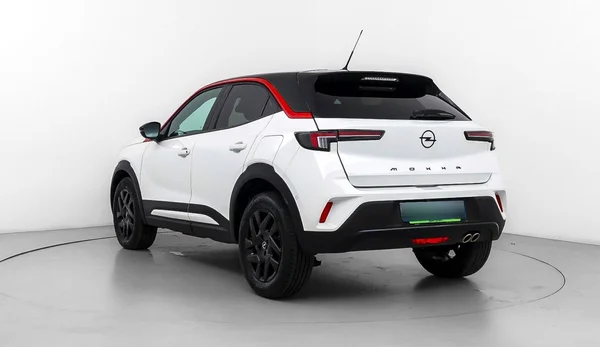 Opel Mokka (2022) — foto 23 van 49