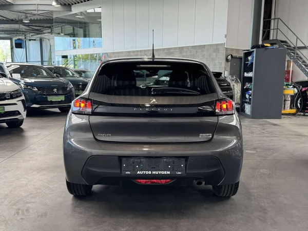 Peugeot 208 (2023) — foto 12 van 17