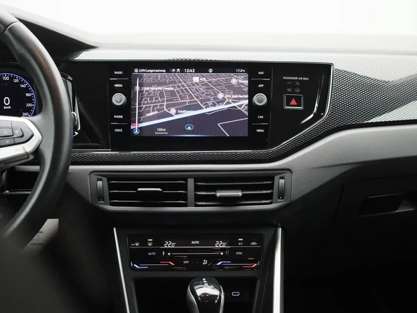 Volkswagen Polo (2022) — foto 38 van 38
