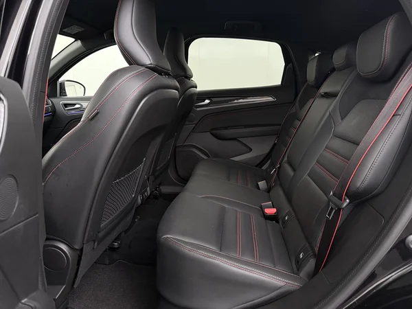 RENAULT Arkana (2022) — foto 5 van 28