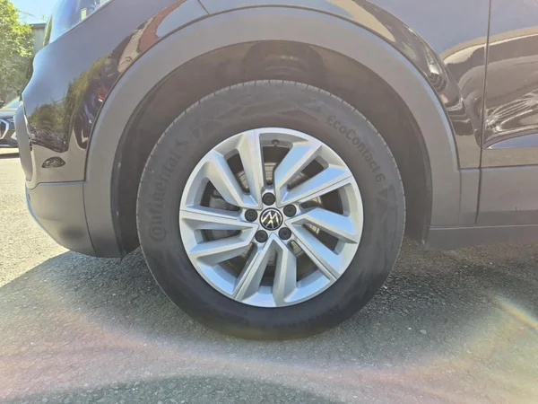 VOLKSWAGEN T-Cross (2024) — foto 16 van 24