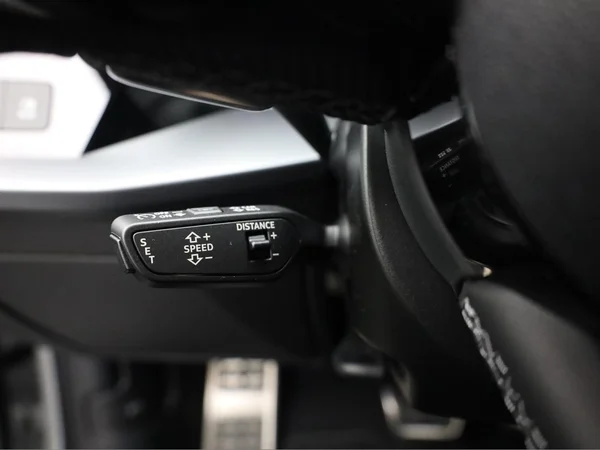 AUDI A3 Sportback (2025) — foto 8 van 21