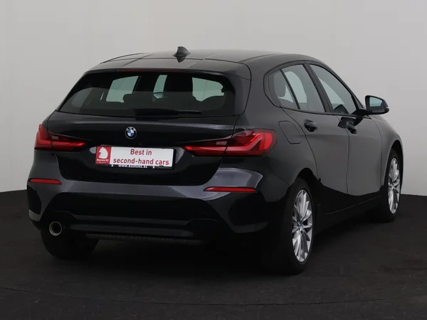 BMW 1-SERIE (2022) — foto 23 van 30