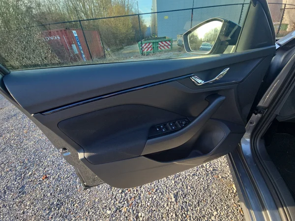 SKODA Kamiq (2026) — foto 13 van 24
