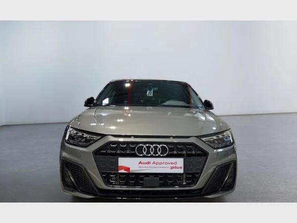 Audi A1 Sportback (2025) — foto 23 van 29