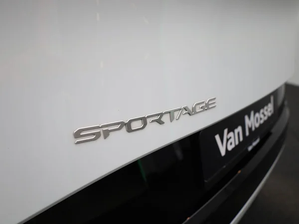 Kia Sportage (2023) — foto 31 van 48