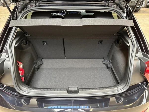 VOLKSWAGEN Polo (2026) — foto 3 van 15