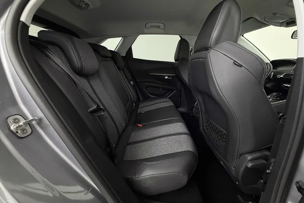 Peugeot 3008 (2020) — foto 4 van 32