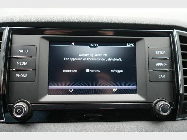 SKODA Karoq (2020) — foto 19 van 26