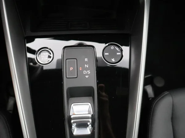 Audi A3 (2024) — foto 6 van 25