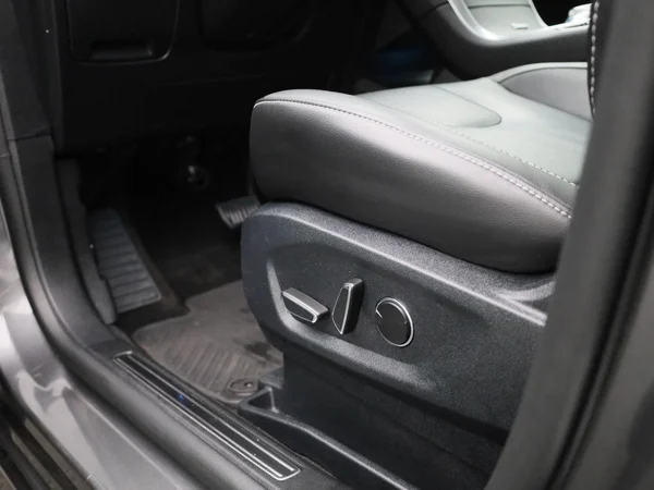Ford S-Max (2022) — foto 24 van 39