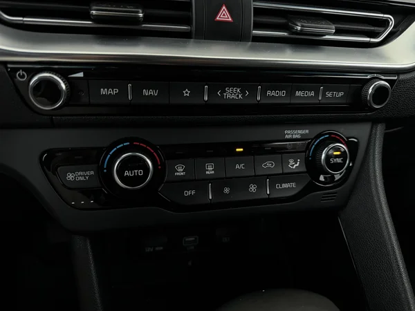 KIA NIRO (2021) — foto 18 van 29