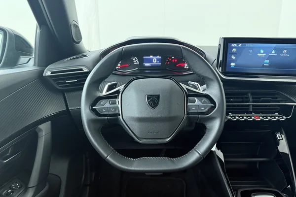 Peugeot 2008 (2025) — foto 2 van 16