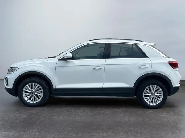 VOLKSWAGEN T-Roc (2022) — foto 30 van 31