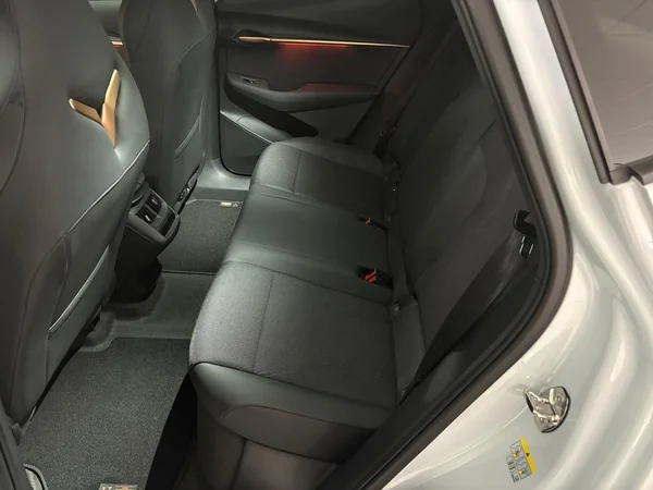 CUPRA Tavascan (2026) — foto 4 van 15