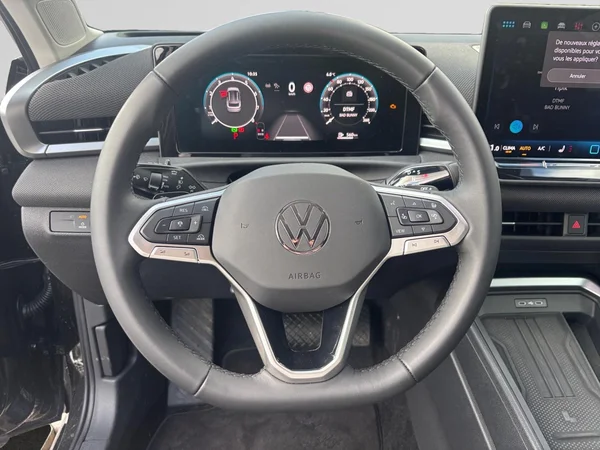 VOLKSWAGEN T-Roc (2025) — foto 6 van 16