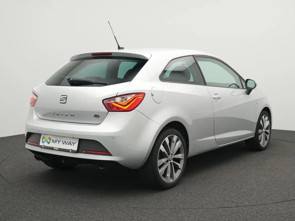 SEAT Ibiza SC (2015) — foto 12 van 28