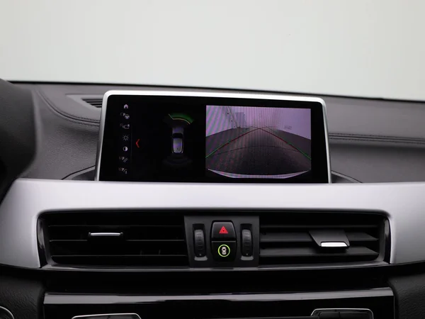 BMW X2 (2022) — foto 17 van 38