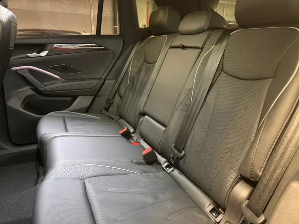 VOLKSWAGEN Tiguan (2026) — foto 15 van 21