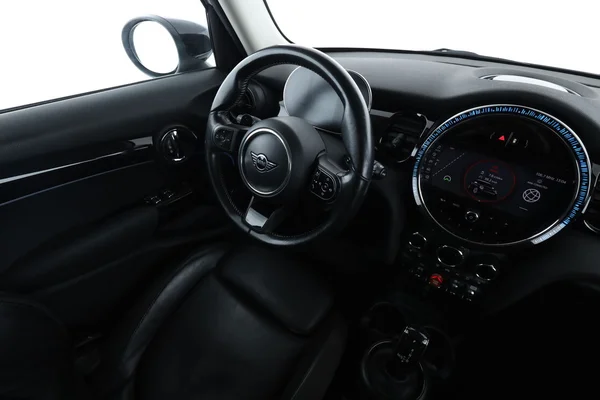 MINI MINI (2023) — foto 4 van 16