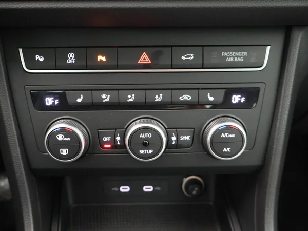 SEAT Ateca (2025) — foto 7 van 28