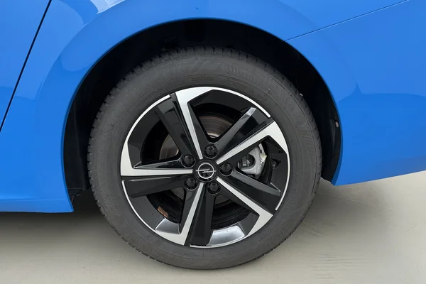 Opel Astra Sports Tourer (2025) — foto 14 van 17
