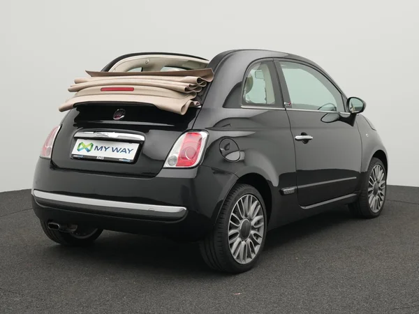 FIAT 500C (2015) — foto 17 van 21