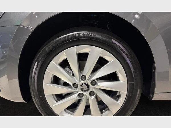 Skoda Octavia Combi (2026) — foto 20 van 25