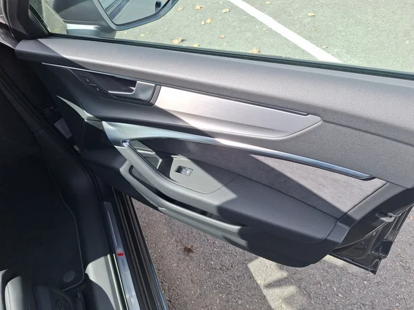 AUDI A6 Avant (2025) — foto 11 van 24
