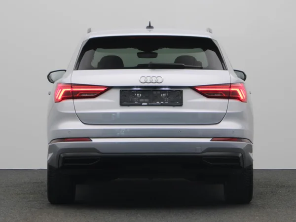 AUDI Q3 (2019) — foto 16 van 19
