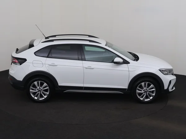 VOLKSWAGEN Taigo (2025) — foto 24 van 28