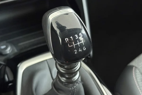 Peugeot 208 (2025) — foto 10 van 30