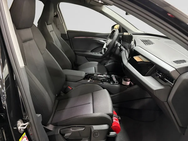 AUDI Q6 e-tron (2026) — foto 3 van 23