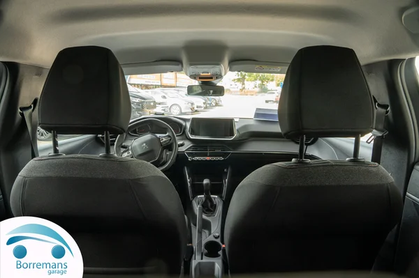 Peugeot 208 (2023) — foto 15 van 28