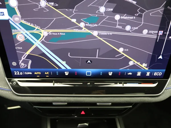 VOLKSWAGEN Passat Variant eHybrid (PHEV) (2025) — foto 7 van 25
