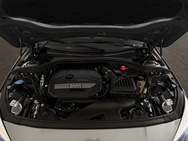 BMW 218 (2022) — foto 6 van 28