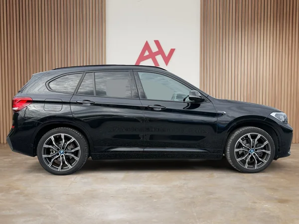 BMW X1 (2022) — foto 26 van 31