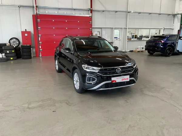 VOLKSWAGEN T-Roc (2025) — foto 21 van 24